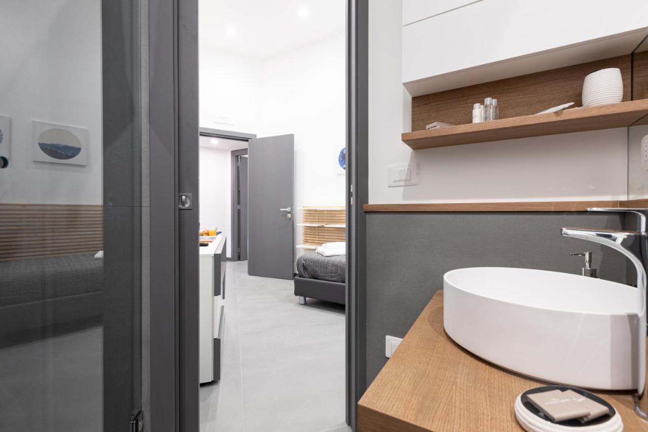 Tito'S Roomsナポリ エクステリア 写真